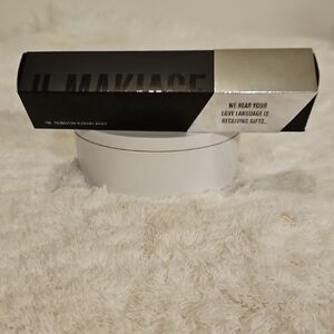 IL MAKIAGE Foudation Blending Brush # 100